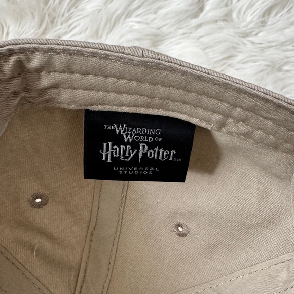 NEW Harry Potter Butterbeer Hat - Picture 4 of 5